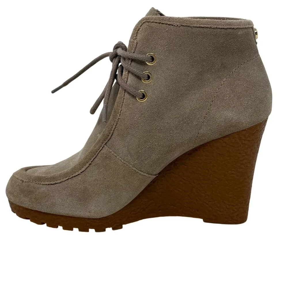 Michael Kors Rye Womens‎ Wedge Beige Suede Bootie Gum Soles Size 7 Medium